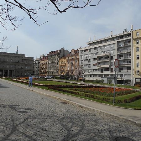 White Pearl Apartment Belgrade Extérieur photo