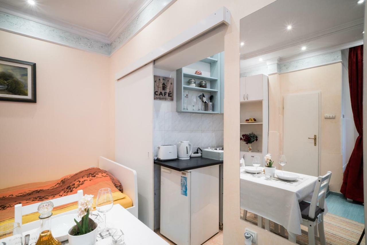 White Pearl Apartment Belgrade Extérieur photo